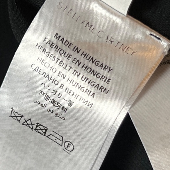 Stella McCartney Long Black Belted Gown Pictured in Allure Magazine - Picture 9 of 12